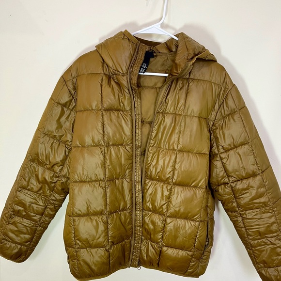 H&M Men's Metallic Gold Puffer Jacket - Picture 4 of 5